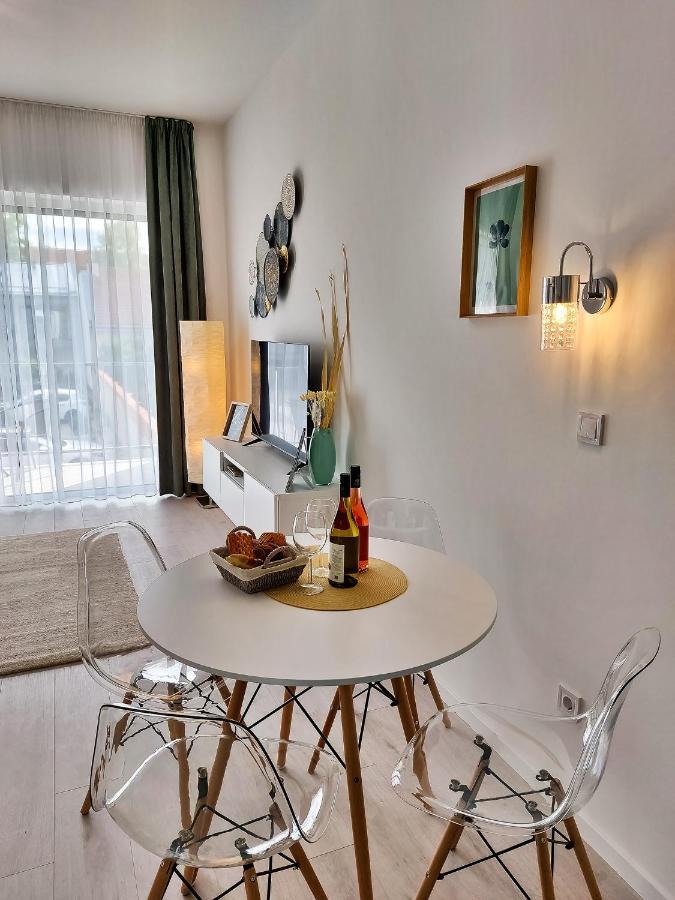 Linden Apartman 104 - Adults Only Mosonmagyaróvár Kültér fotó