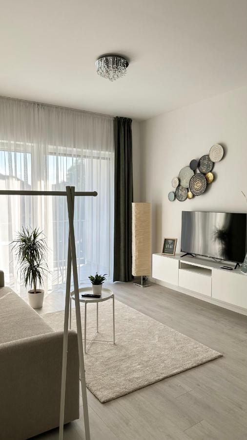 Linden Apartman 104 - Adults Only Mosonmagyaróvár Kültér fotó